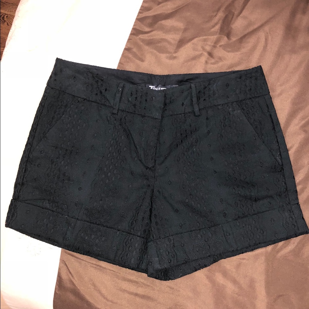 New York & Co. 7th Avenue Shorts